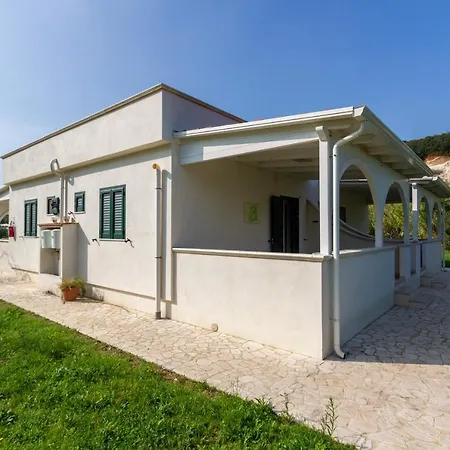 Iremar D4 - Myho Casa Vieste